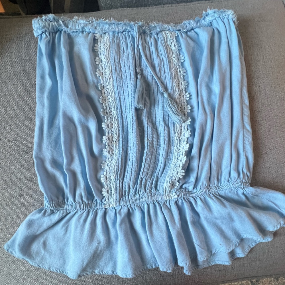 Strapless summer top